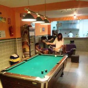  호스텔 Residencia Backpackers